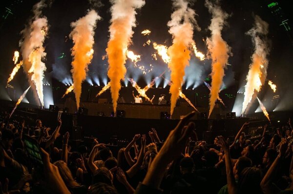 Afrojack_18.jpeg