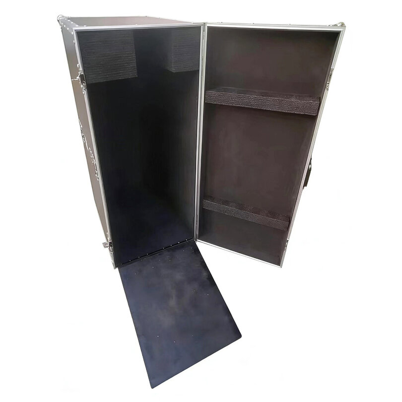 EGO Display P1.53 Foldable Pixel Totem - Indoor in flight case TOTEM01-P1.53I - 1
